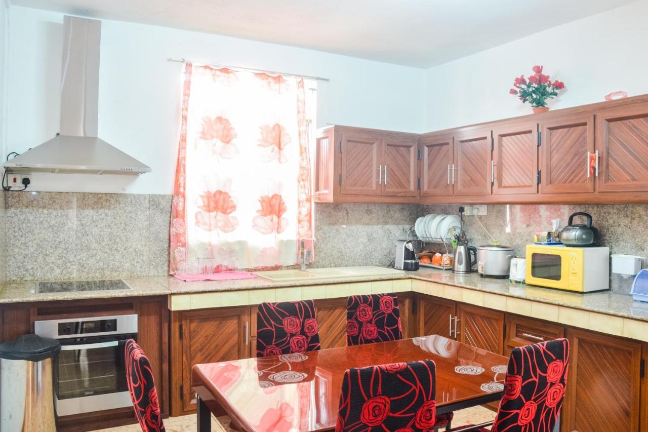 La Caverna House Chemin Grenier Εξωτερικό φωτογραφία
